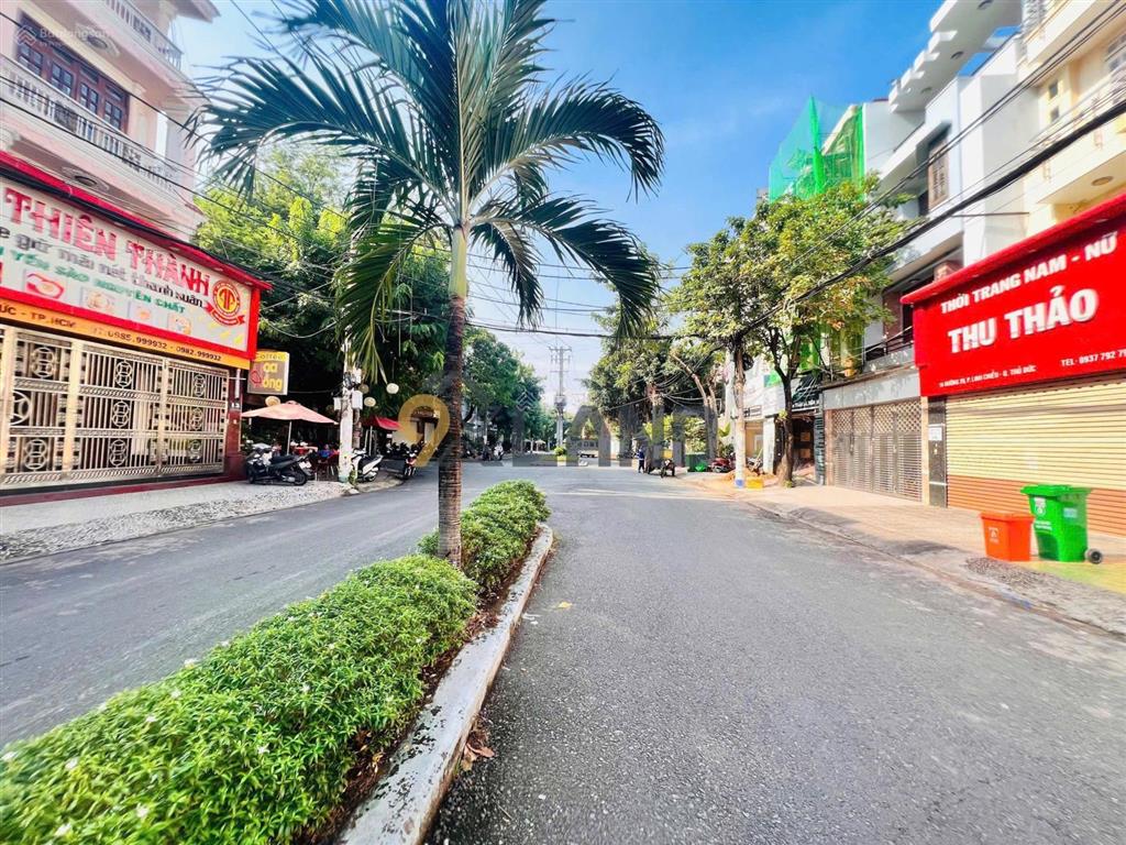 Nhà mt kinh doanh ktx 2 tầng kdc himlam linh chiểu đường hoàng diệu 2 cạnh đh ngân hàng 77m²