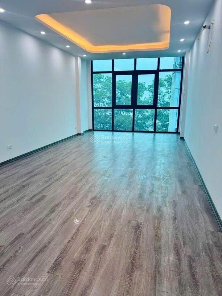 Nhà hàng bè, đìa lão mậu lương nhà 7 tầng thông sàn thang máy full nội thất 14 tỷ