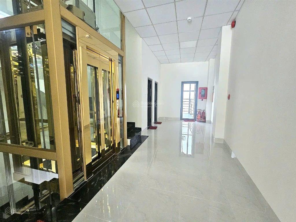 Bán gấp tòa nhà văn phòng mặt phố 30/4, an phú, ninh kiều, cần thơ 60 tỷ, 168m², 5 tầng