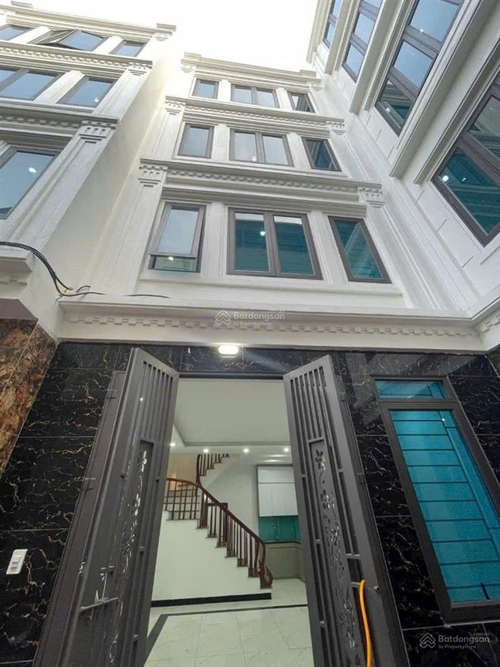 Bán nhà riêng tại đường ngọc hồi, 6,55ty vnd, 42 m2 đẹp, nhiều tiện ích chỉ với