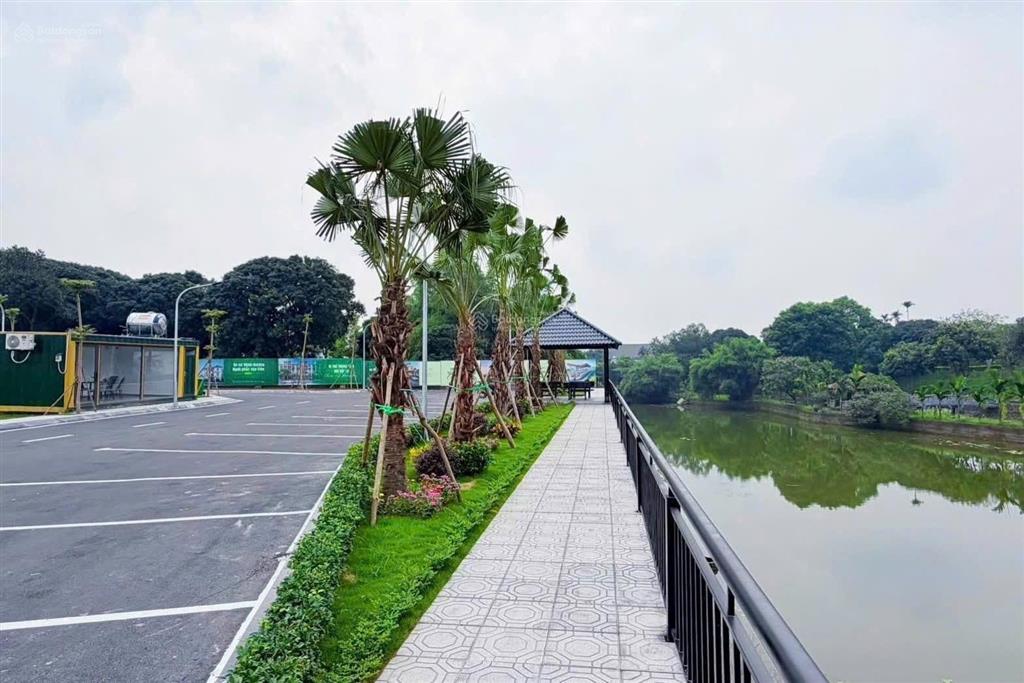 Đất nghỉ dưỡng view hồ giá 3 tỷ vị trí cực kì đẹp có chỗ đậu ô tô