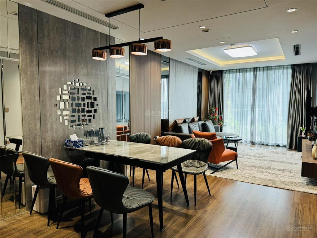 Cần bán chung cư sông hồng park view 165 thái hà, căn hộ 2pn 84m2 full nội thất đẹp 0814 332 ***