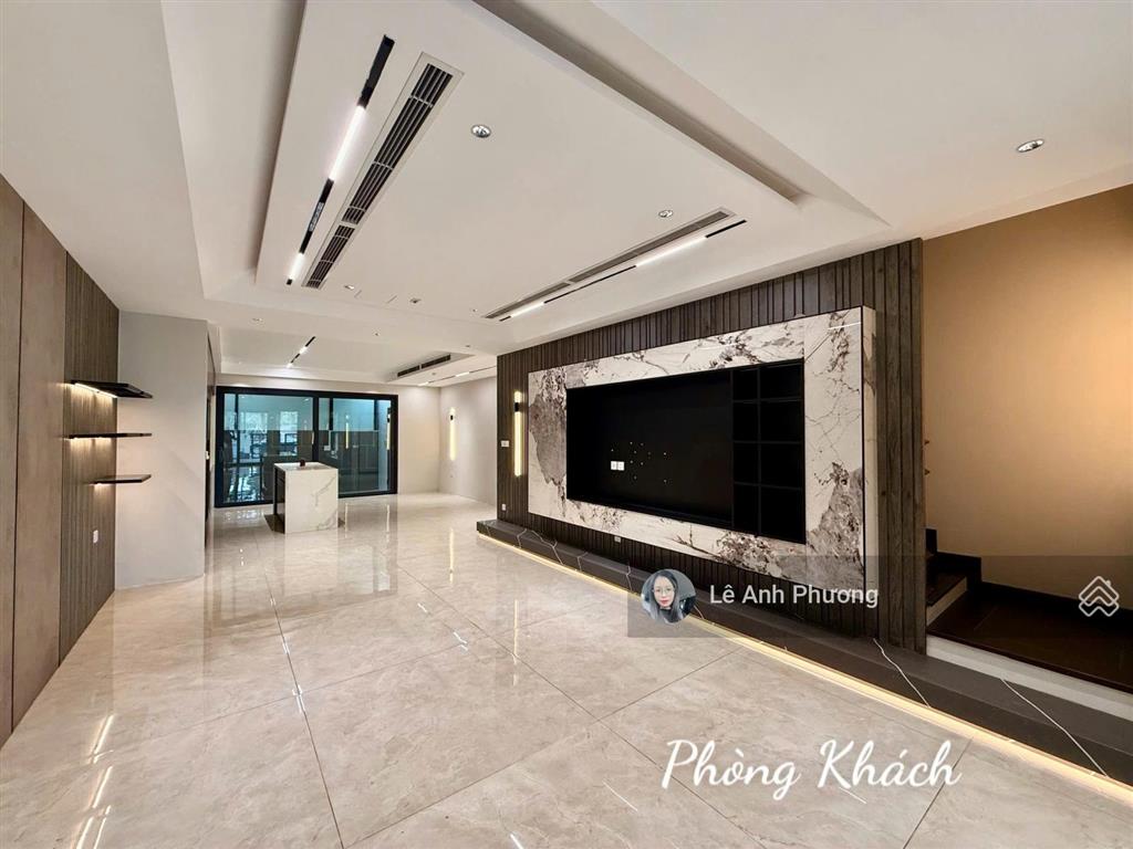 Chính chủ gửi bán căn liền kề gamuda full nt. giá 35 tỷ. 0941 670 ***