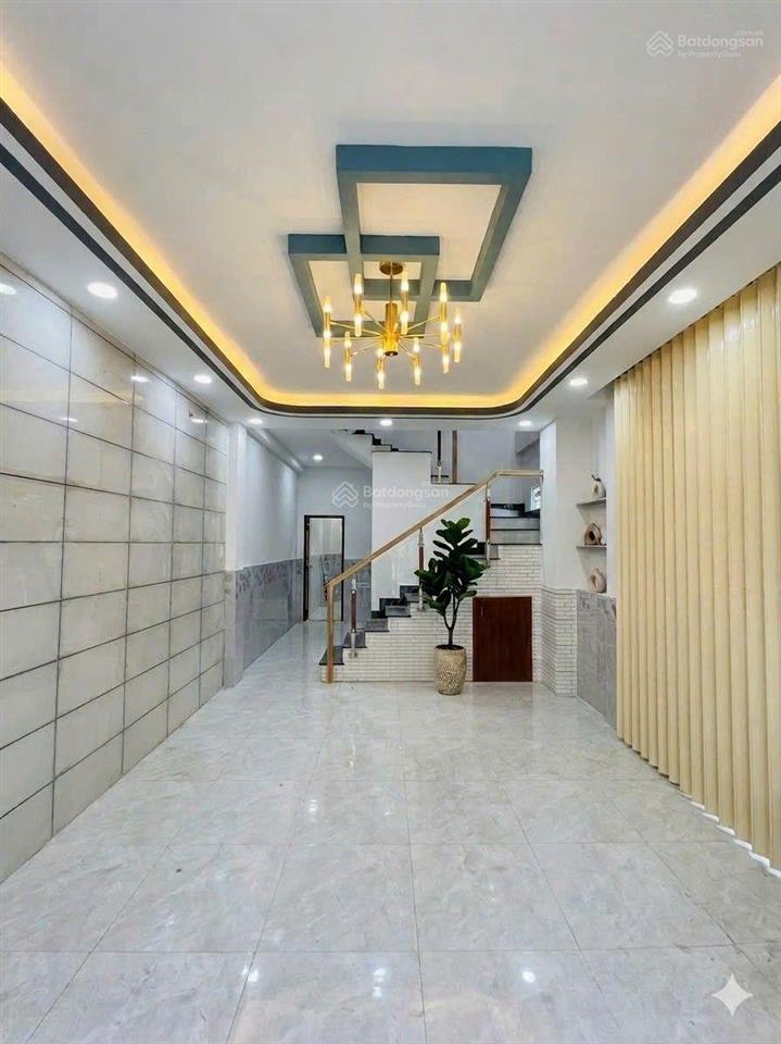Nhà mặt tiền 2tầng mới đẹp khu lê văn quới giáp tân phú 4x14m 3pn3wc hẻm thông xe tải chỉ 4,2tỷ