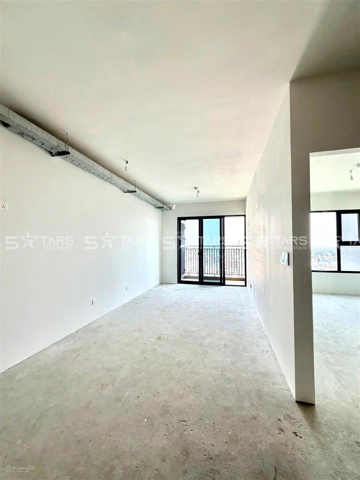 Bán căn 1pn infi 58m2. giá 5.5 tỷ. tầng trung view thoáng. gọi em hà trước 30p xem nhà. 0933 252 ***