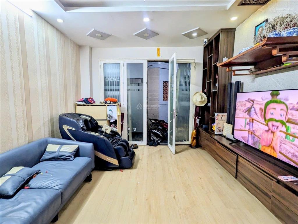 Bán căn góc sát mt hòa hưng q10 35m² 2 tầng hẻm 3.5m thẳng 1 trục