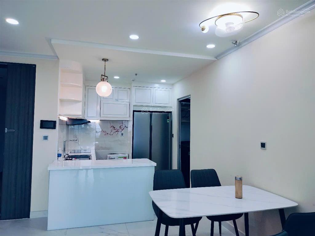 Bán căn hộ midtown m7, dt 84m2, 2pn 2wc, view biệt thự, giá 10 tỷ net, có ô xe hầm, nhà mới toanh