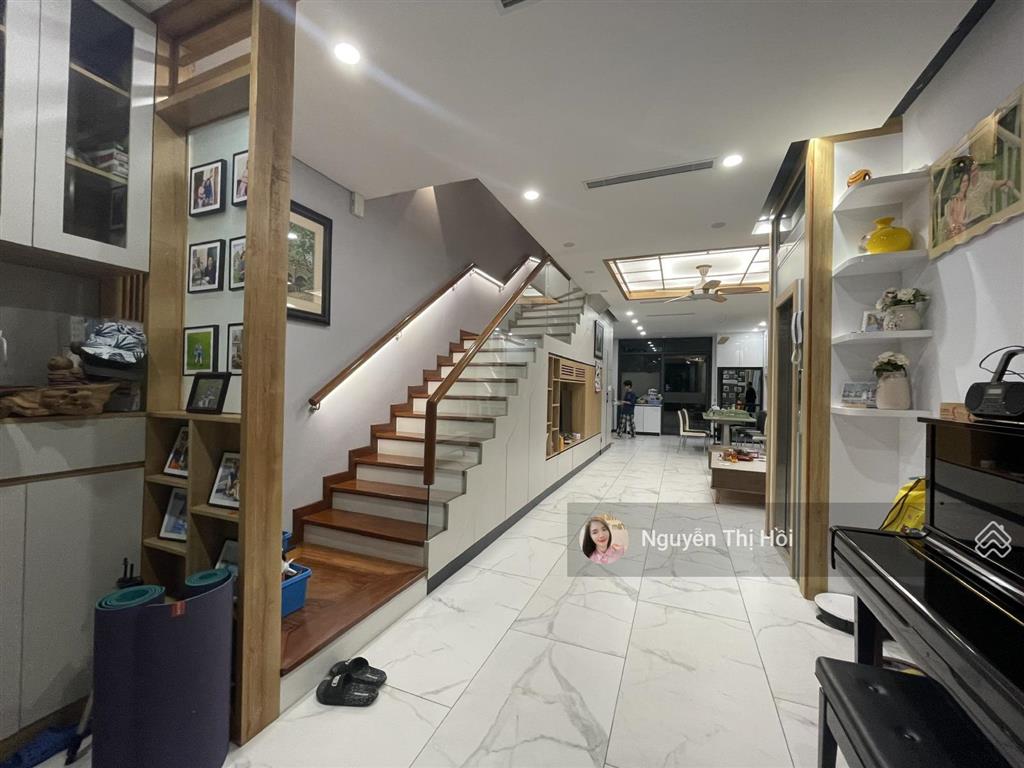 Biệt thự vinhomes thăng long 2 mặt tiền siêu hiếm có thang máy