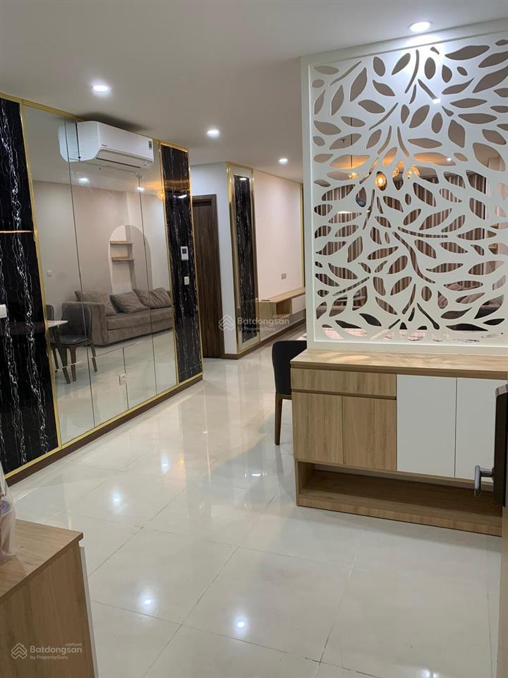 Bán căn hộ 2pn the harmona tân bình, có sổ hồng. 0938 990 ***
