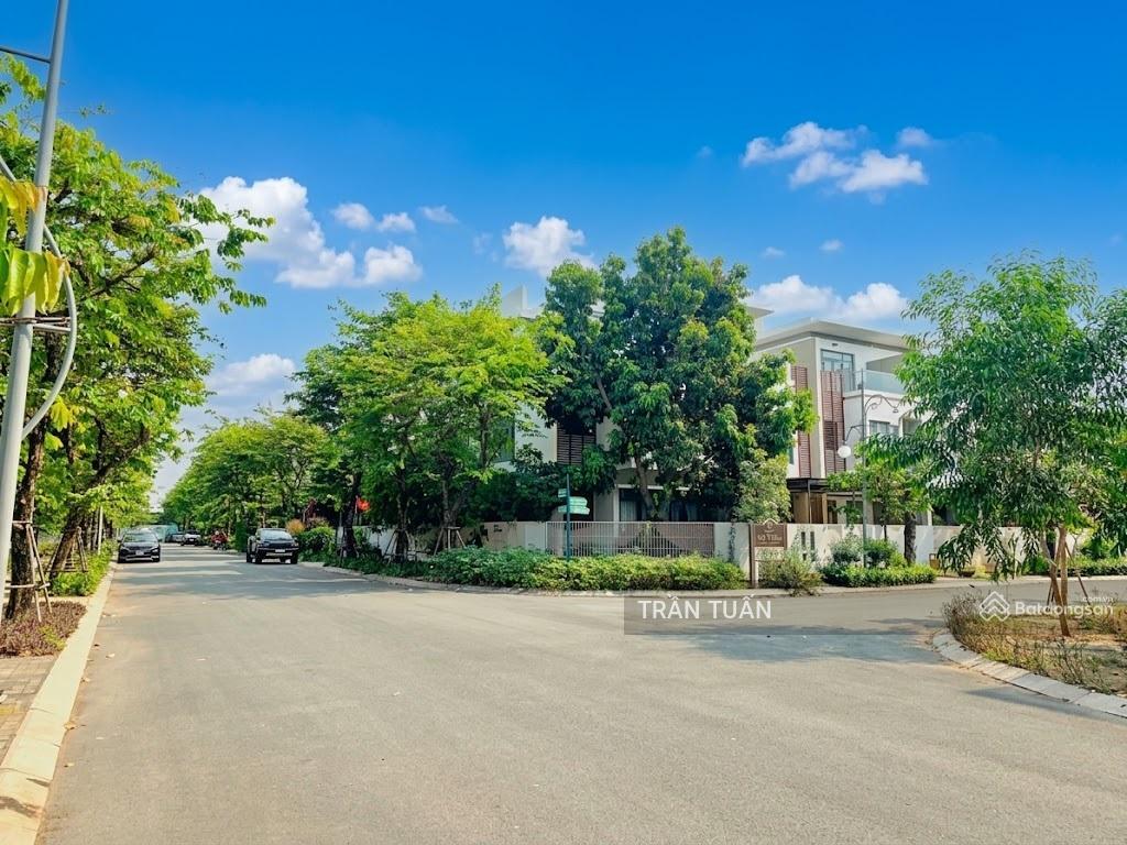 Biệt thự vườn compound phố đông village 6x22m, 3 tầng, sổ hồng cc, giá 12,5 tỷ nổi bật khu.