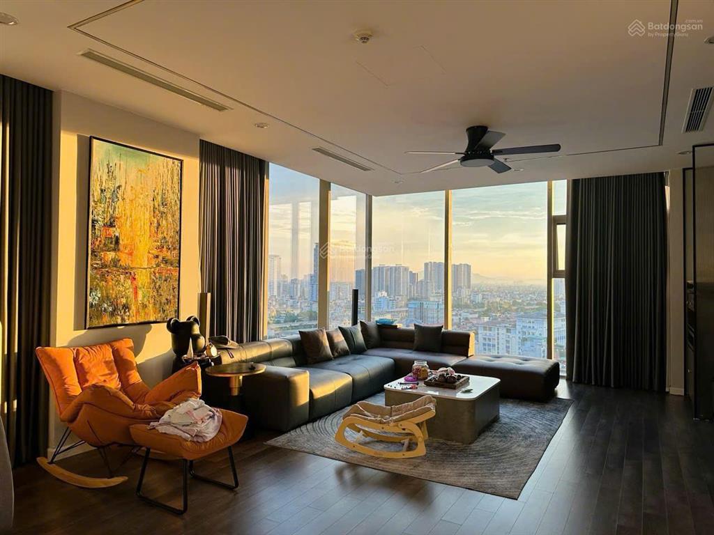 Bán gấp ch luxury park views dt 118,3m2 3pn full nt sđcc view cv cầu giấy 13 tỷ 0971 085 ***