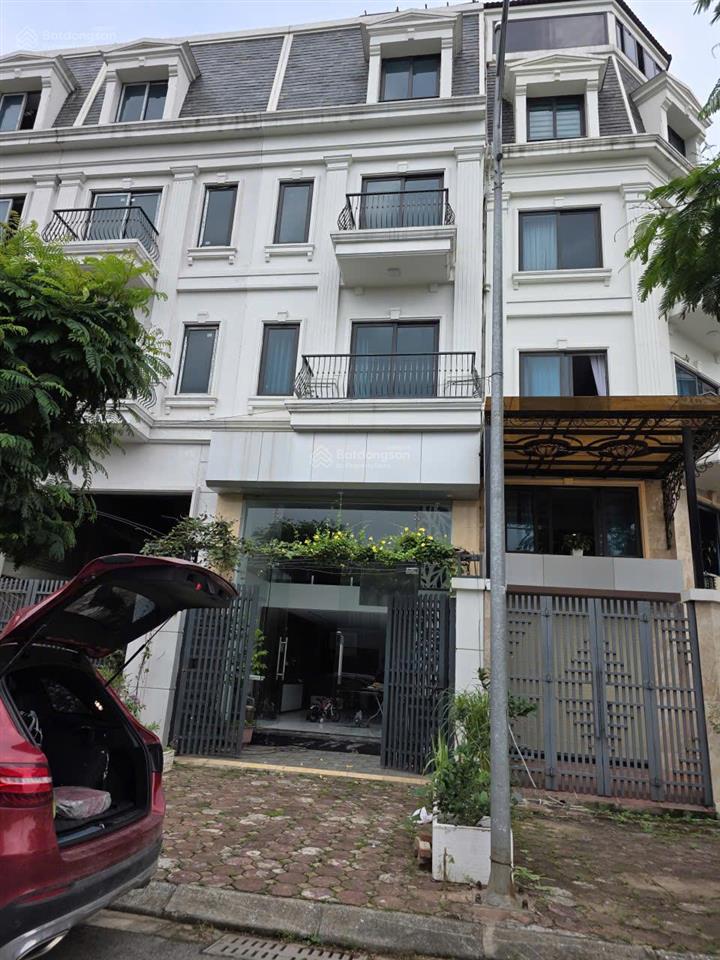 Bán căn áp góc hoàn thiện sẵn về ở happy land 15, 70m giá 11 tỷ