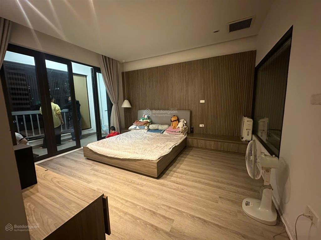 Bán căn hộ m3 m4 nguyễn chí thanh, 126m2, có 3pn đủ đồ xịn xò, giá tốt nhất thị trường
