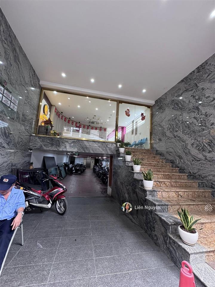 Bán tòa văn phòng phố tân mai, 180m2, 8 tầng thang máy, mặt tiền 6.5m, 69.8 tỷ, thuê 200tr/tháng