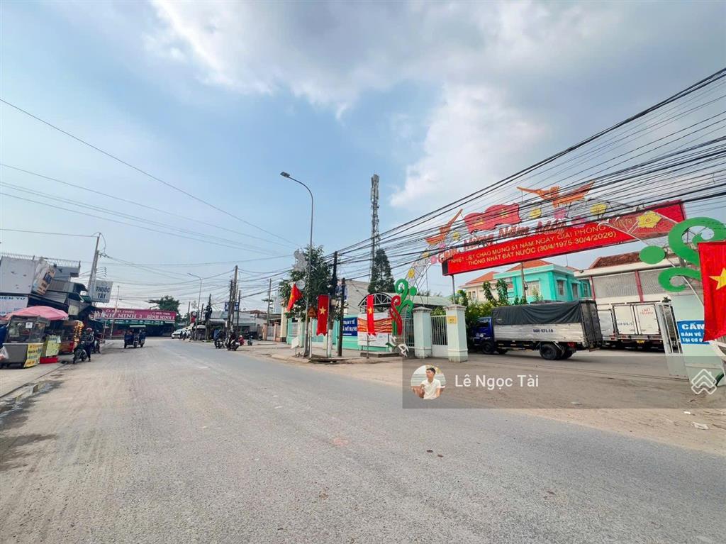 Đất đức hòa đông 6x23m giá 950tr sau lưng ủy ban xã