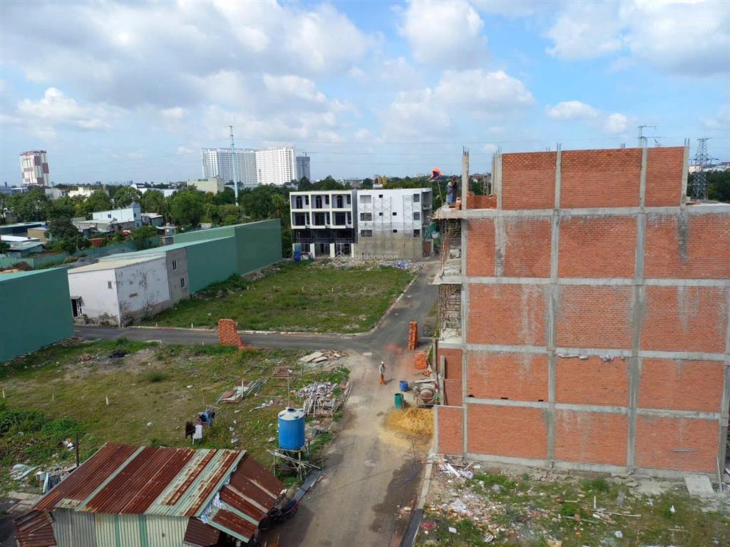 Bán đất tại ngô chí quốc, 3,4 tỷ, 57m2, pháp lý đầy đủ xây dựng tự do