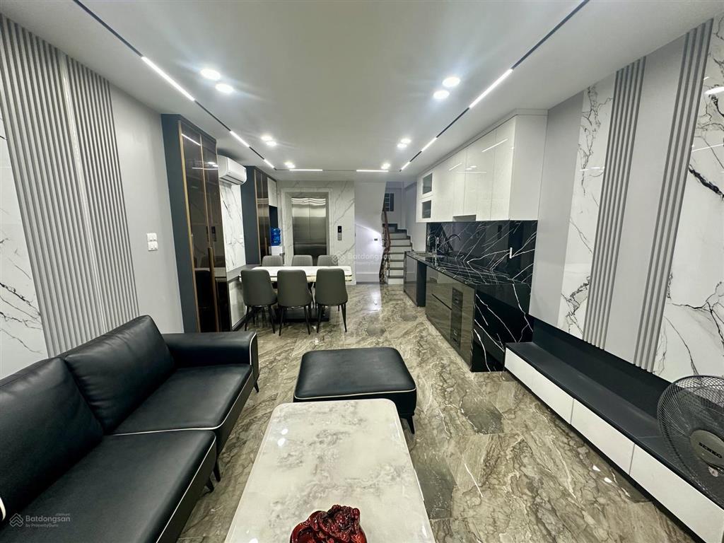 Bán nhà khu phân lô đền lừ dt 50m2 x 6 tầng xây mới