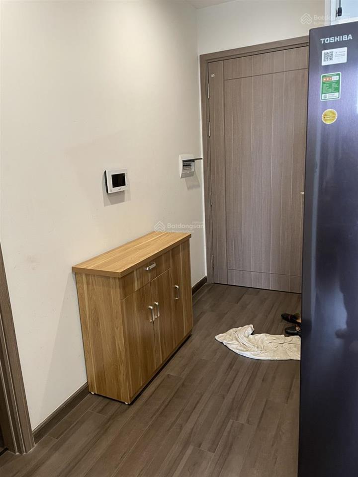 Bán cc 2pn, 1wc view cvkl giá rẻ tại vinhomes symphony, 4x tỷ, 56m2 call/zalo 0915 159 ***