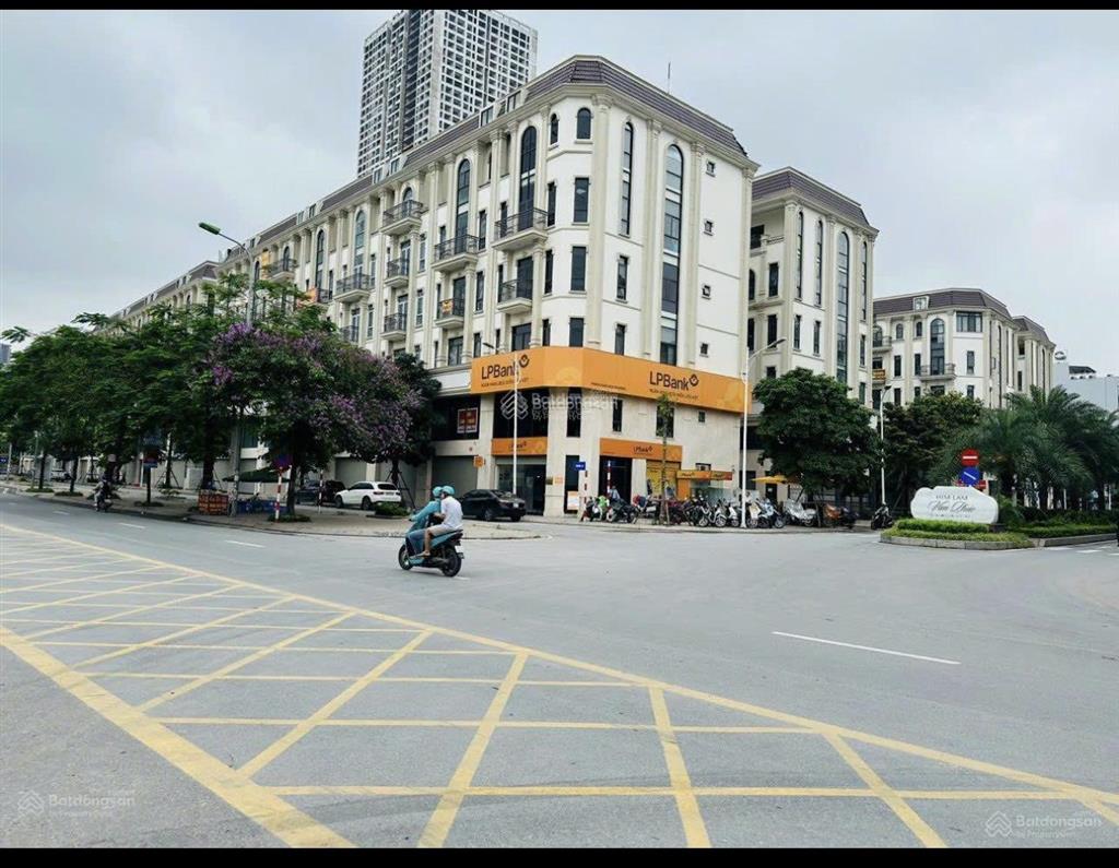 Chính chủ cần bán liền kề him lam,vạn phúc hà đông, kinh doanh đỉnh , diện tích 80m * 7 tgiá 22 tỷ