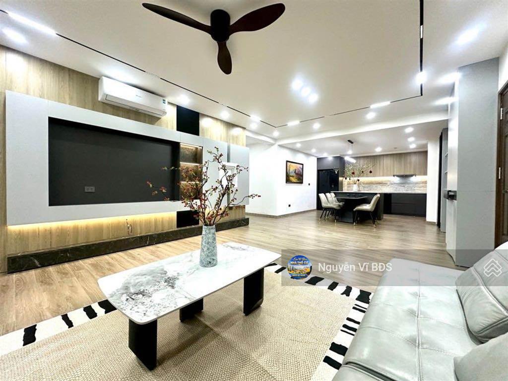 Chỉ hơn 50tr/m2 chung cư hà đông 160m2, 4pn view đẹp kđt văn khê hà đông