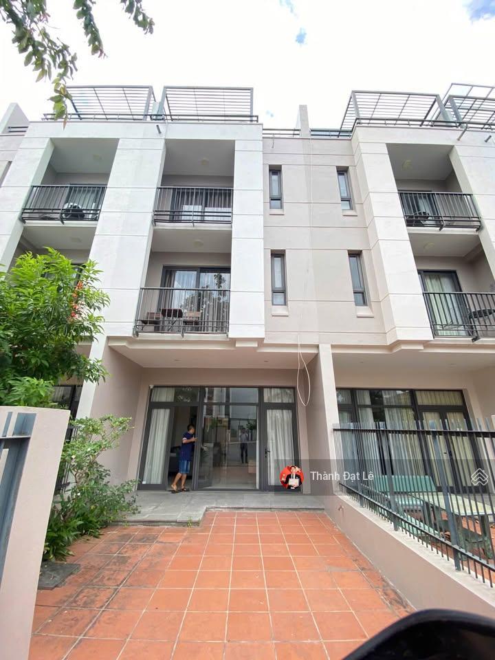 Chính chủ bán căn liền kề 102m² lotus residences ven biển trung tâm du lịch bãi cháy, hạ long