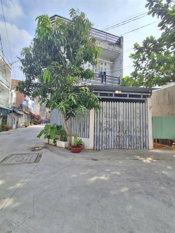 Bán nhà góc 5*17m, trệt lầu, st, chỉ 4,89 tỷ, hẻm xe hơi 6m lê văn lương, shr, gần làng đại học