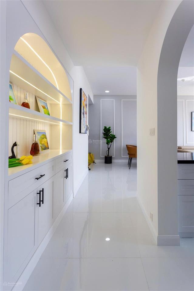 Bán sunrise city, 3pn, 2wc, 9 tỷ nhà đẹp giá tốt