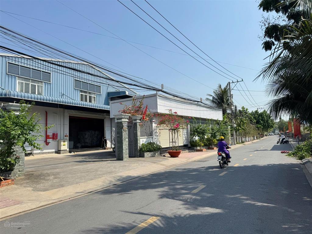 Kho mặt tiền gần đường lớn quốc lộ 13 bv hạnh phúc dt (13x21m) 269m2 điện 3 pha sẵn sổ hồng