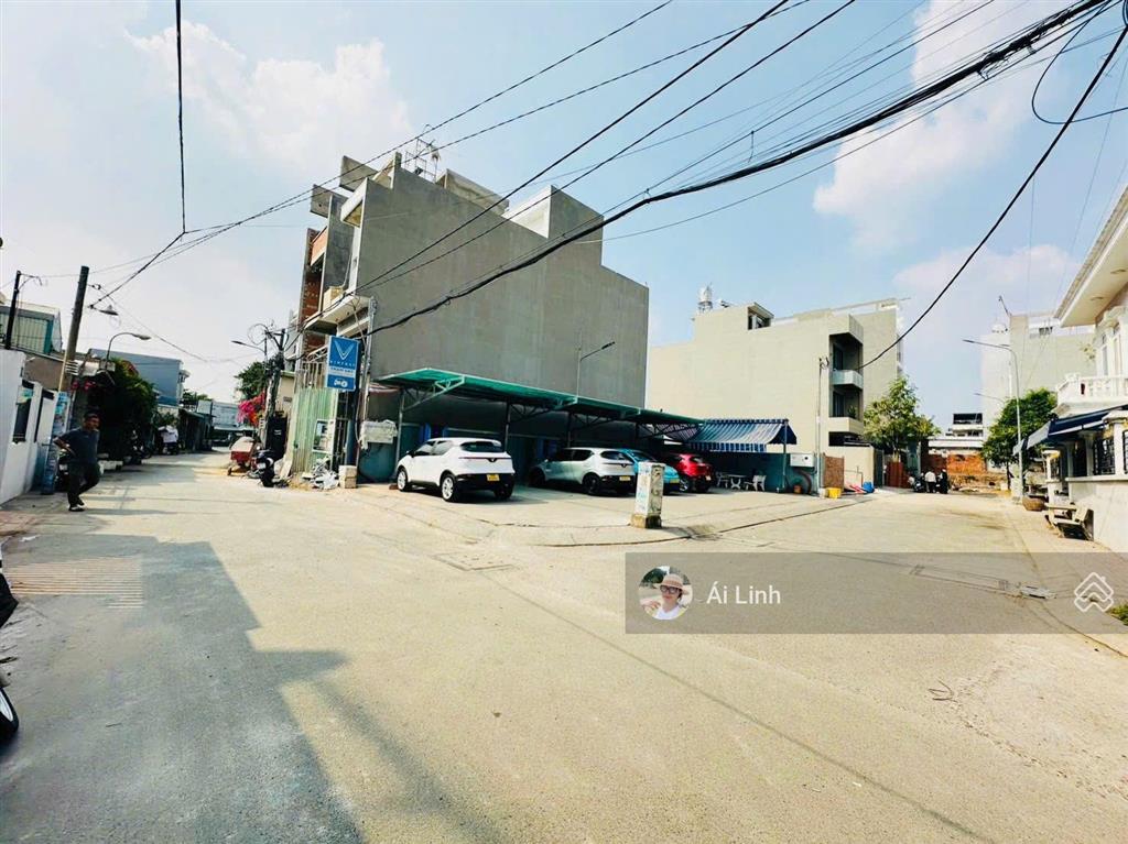 Sót ô đất đẹp đường 7m phạm văn đồng gần đh cảnh sát 75m2 ngang 4 full thổ shr khu dân trí 6,7 tỷ