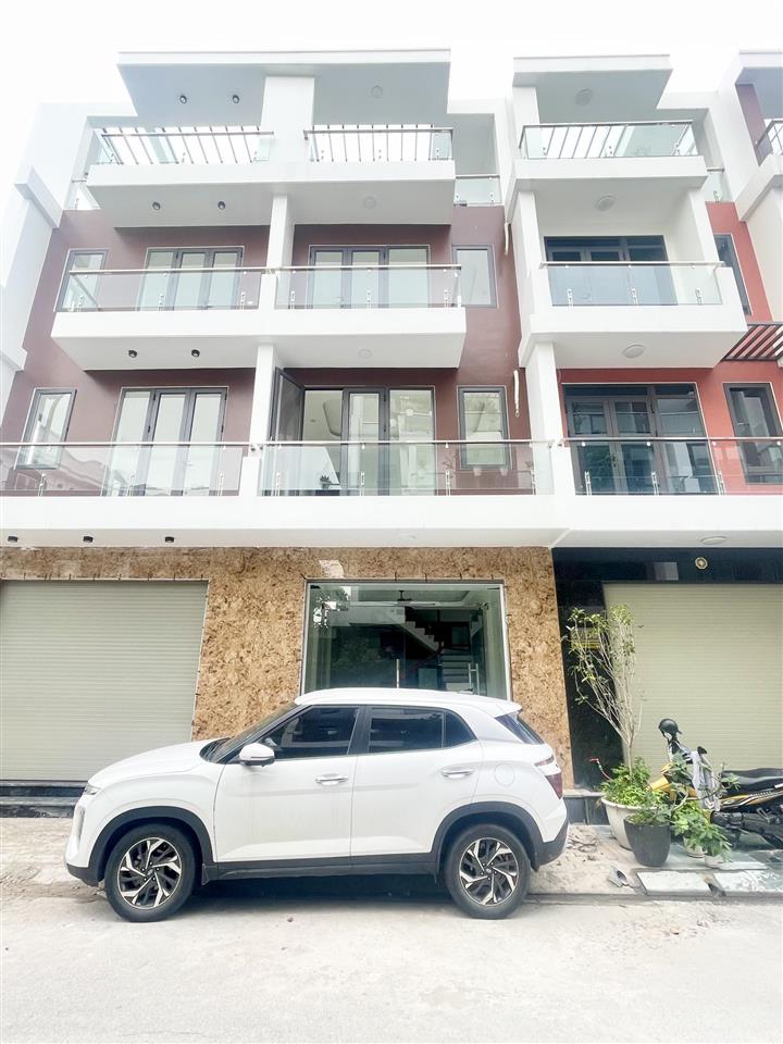 Nhà đẹp 4 tầng khu him lam hùng vương | ô tô đỗ cửa ở ngay, giá tốt. e nguyên 0357 864 ***