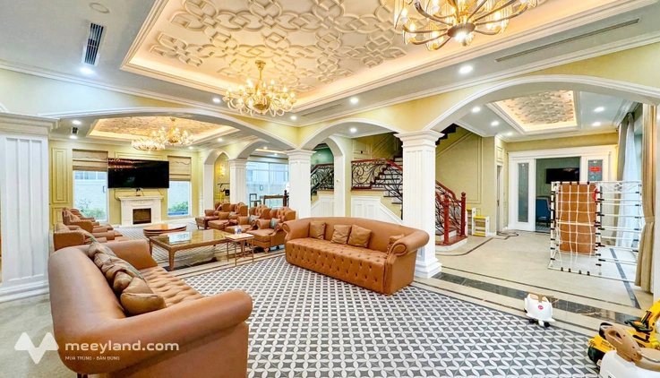 Biệt thự Vinhomes Riverside – Diện tích 415m2 – Hoàn thiện đẹp, sang trọng