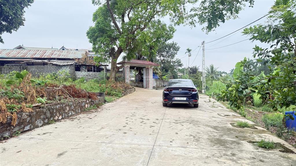 Chính chủ cần bán 368m2 đất tại nhuận trạch lương sơn mặt tiền 10m hậu 10m, 0989 038 ***