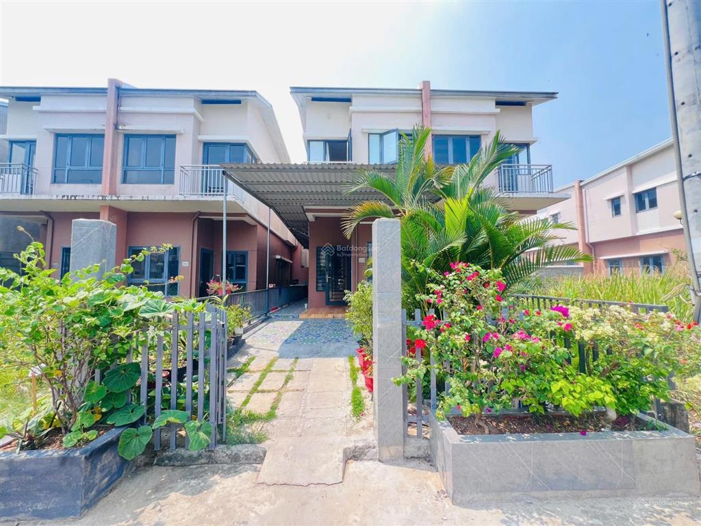 Cần bán nhà đã hoàn thiện sẵn giá chỉ 1,75 tỷ đối diện trường đại học việt đức