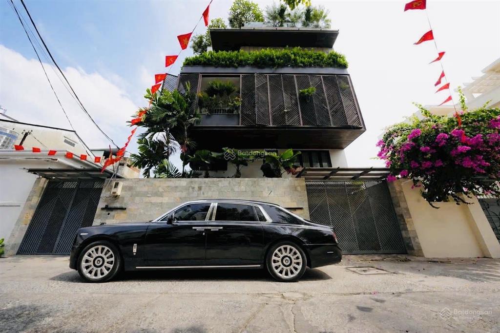 Hiếm siêu biệt thự có hồ bơi tọa lạc quận 1 dt 15x20m h 5 tầng tm hồ bơi st giá 78 tỷ