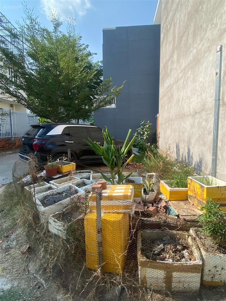 Bán đất đường nguyễn duy trinh, phường long trường, lô góc 2 mặt tiền hẻm xe hơi 56m² chỉ 3.3 tỷ