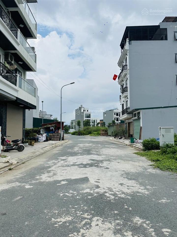 Đất dv 6.9 ha vân canh, hoài đức, 50.8m2 mt 4.2m phân lô, vỉa hè, ô tô tránh, giá 10.5 tỷ