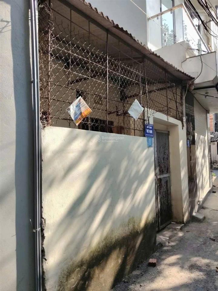 Cực hiếm! bán đất đường hoàng quốc việtphùng chí kiên. dt 37m2. mt 3,5m. 50m ra ô tô. chỉ hơn 6 tỷ