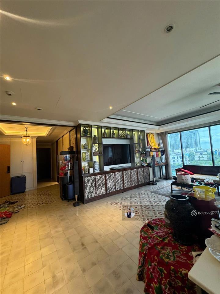 Tin trực tiếp chính chủ | 3 phòng ngủ đảo kim cương | dt 143m² | giá 18 tỷ