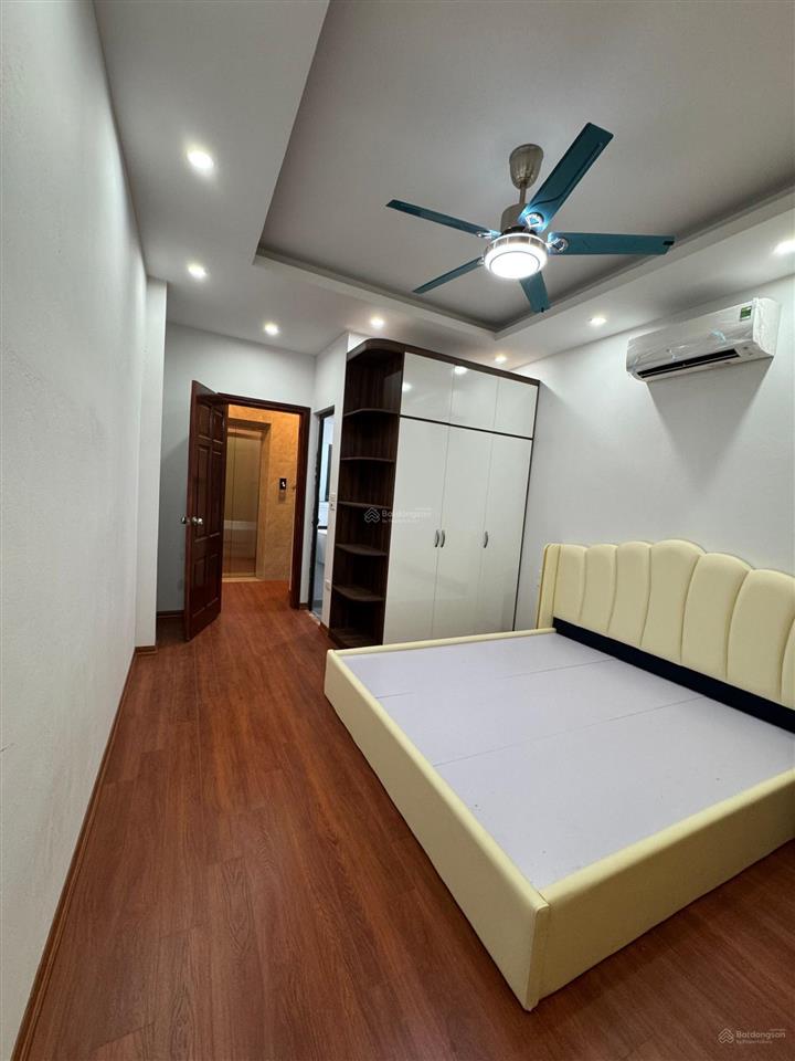 Siêu phẩm lô góc triều khúc thanh xuân * 31m² * 4 tầng * nhỉnh 6 tỷ * tiện ích đầy đủ .