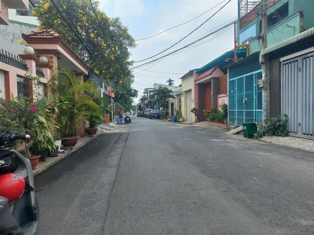 Đất mặt tiền đường 182 lò lu gần phước long a giá đầu tư