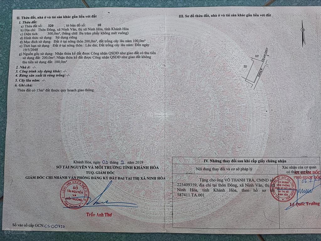 Bán lô đất có nhà cấp 4 gần cầu cảng ninh vân diện tích 300m2, nhà có bãi đậu xe ôtô được 3/4 chiếc