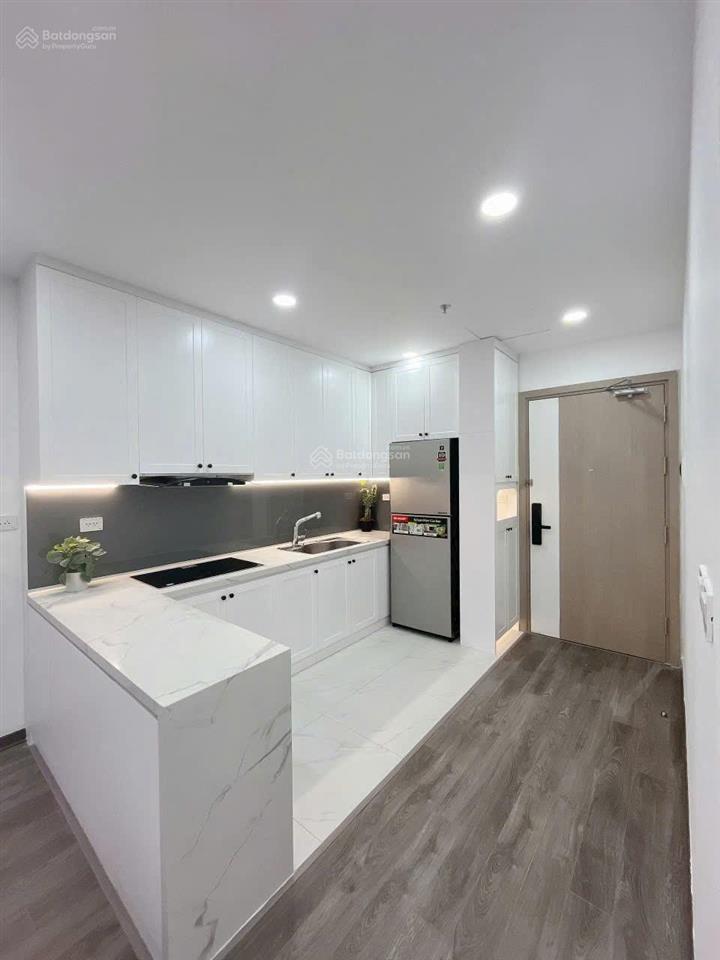 Bán căn 2 ngủ cộng 1 toà gs, 5 tỷ, 64m2, 2pn, 2wc, pháp lý đầy đủ, nội thất đầy đủ