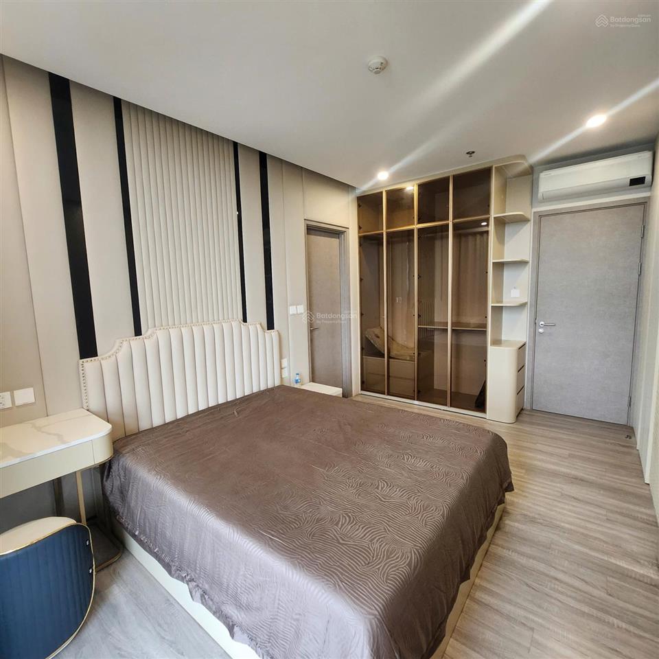 Chính chủ bán 3 ngủ sky forest full nội thất giá 7,x tỷ view hồ, btđảo sdt 0918 114 ***
