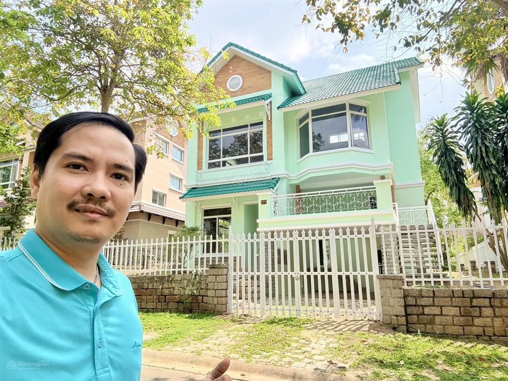 Tôi chính chủ cần bán biệt thự compound thảo nguyên sài gòn, q9, giá 28 tỷ