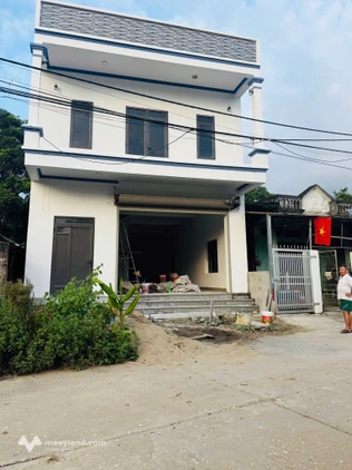 Cắt lỗ sập sàn căn nhà 4 phòng ngủ view chill tại Tam Đảo