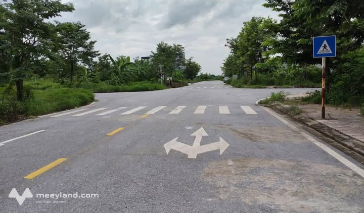 Đất Vĩnh Tường 110m2, mặt tiền đường lớn, gần công viên, giá chỉ 2 tỷ