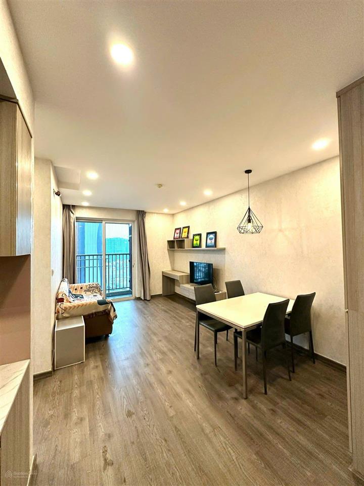 Cần bán vista verde 1pn chỉ 5,8 tỷ all in full nội thất | sổ hồng sẵn
