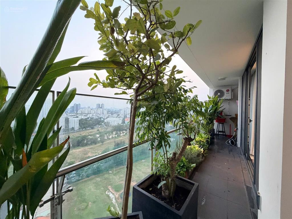 Gấp. bán gấp trong tháng căn hộ green valley, lầu cao, nt cao cấp, diện tích 120m2, giá 10,9 tỷ