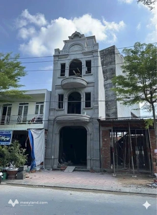 Nhà 2 lầu mặt tiền đường Xuân Hồng, đối diện Bệnh viện Nhi Đồng I, Cần Thơ - Giá chỉ 4 tỷ