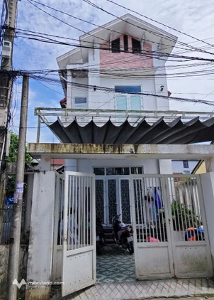 Nhà 3 tầng kiệt ô tô Lê Thánh Tôn - Giá siêu tốt
